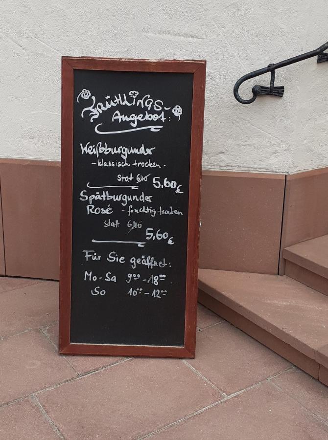 Das Landhotel Weingut Gernert Sankt Martin Extérieur photo