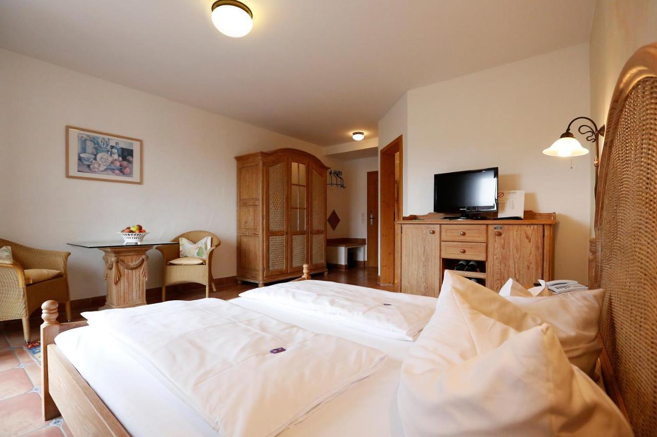Das Landhotel Weingut Gernert Sankt Martin Extérieur photo